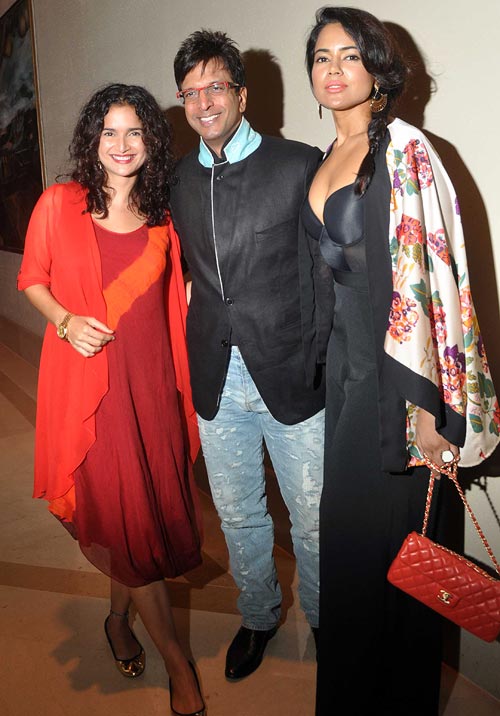 Sushma Reddy, Javed Jaffrey and Sameera Reddy