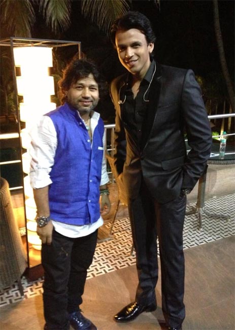 Kailash Kher and Abhijeet Sawant