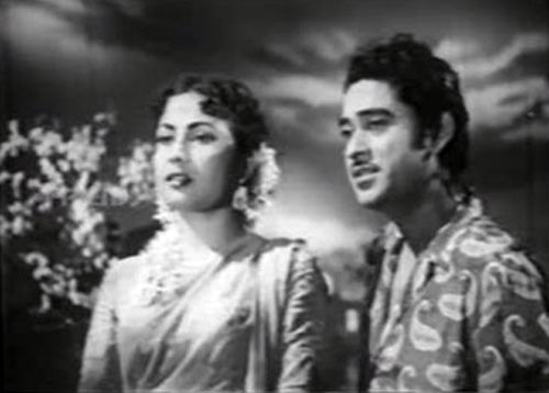 Meena Kumari and Kishore Kumar in Naya Andaz
