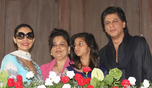 Gauri, Shehnaz, Suhana and Shah Rukh Khan