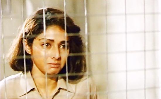 Sridevi in Gumrah