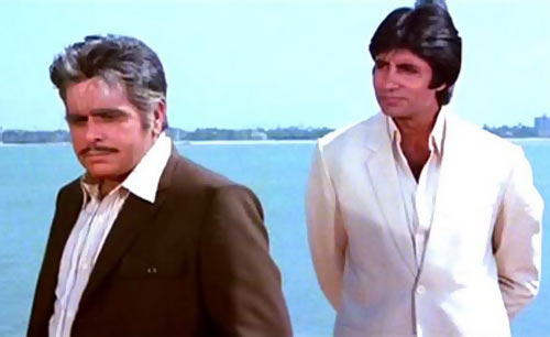 Dilip Kumar and Amitabh Bachchan in Shakti