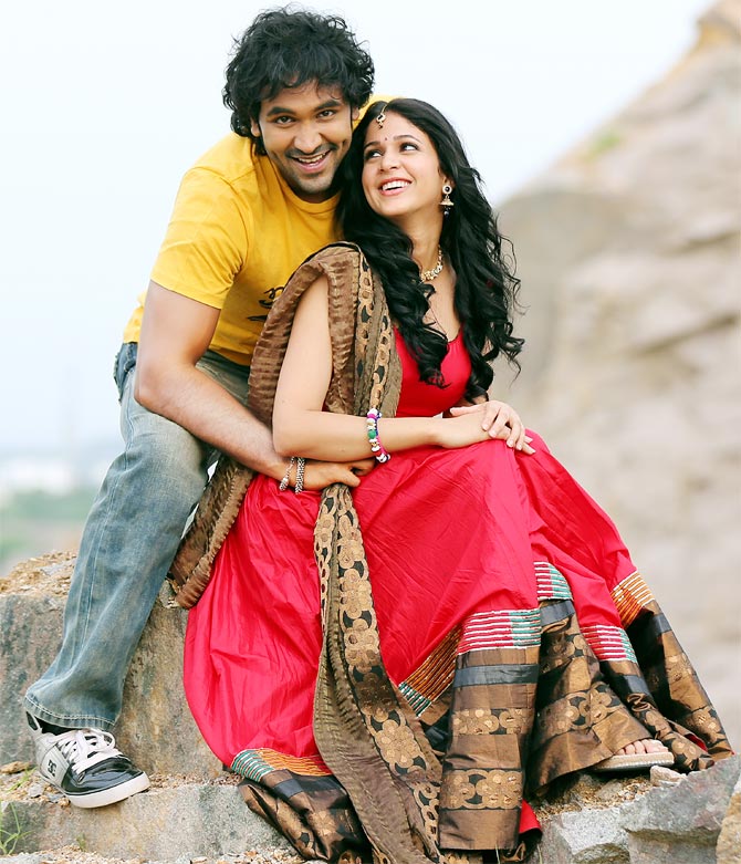 Vishnu Manchu and Lavanya Tripathi in Doosukeltha