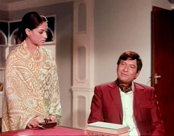Jaya Bachchan and Vijay Anand in Kora Kagaz