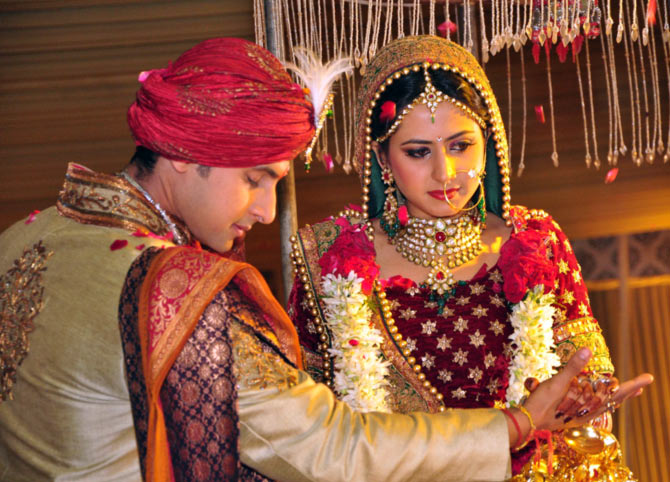 Sargun Mehta weds Ravi Dubey
