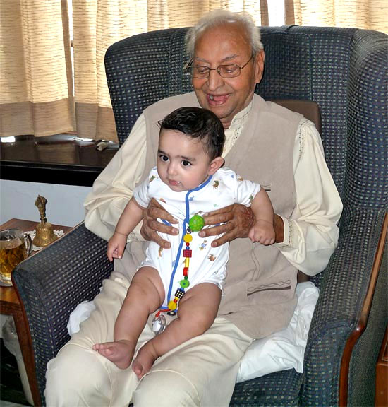 Pran with his great grandson Ryan