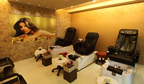 Iosis Spa and Wellness Centre in Bandra. Inset: Shilpa Shetty