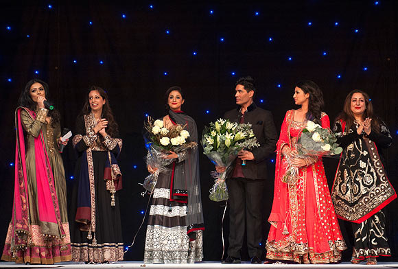 Left to right: Hajra Mian, Ratika Puri Kapur, Urmila Matondkar, Manish Malhotra, Parineeti Chopra and Angeli Kapoor Puri