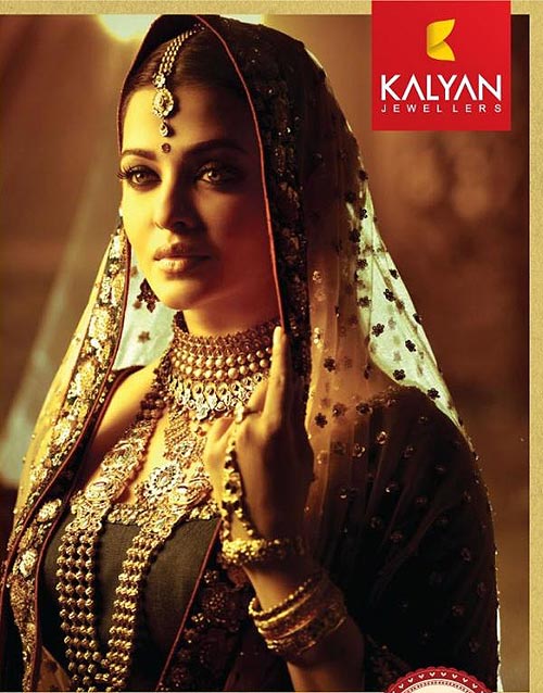 Photo Aishwaryas Stunning Ad For Kalyan Jewellers Movies