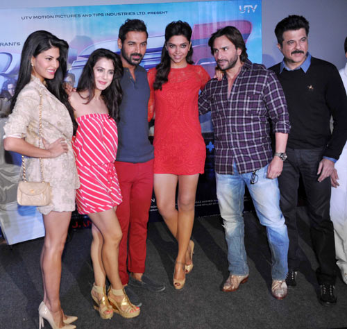 Jacqueline Fernandes, Ameesha Patel, John Abraham, Deepika Padukone, Saif Ali Khan and Anil Kapoor