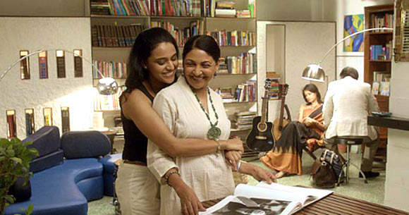 Swara Bhaskar, Deepti Naval, Farooque Shaikh