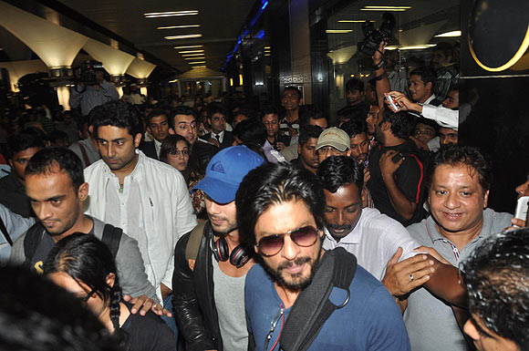 Shah Rukh Khan, Shahid Kapoor, Abhishek Bachchan, Dia Mirza and Sahil Sangha