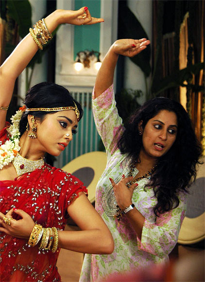 Shriya Saran and Roopa Iyer on the sets of Chandra