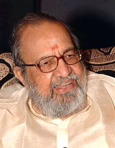 Remembering Vaali - Rediff.com movies