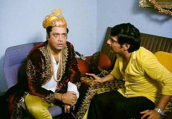 Deven Varma and Amol Palekar in Gol Maal