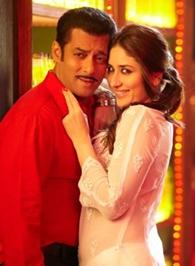 Salman Khan and Kareena Kapoor in Dabangg 2