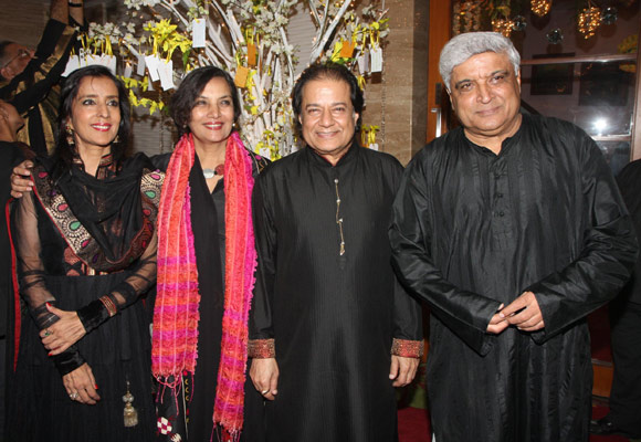 Shabana Azmi and Javed Akhtar with Anup and Medha Jalota