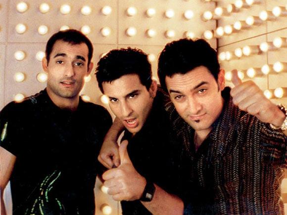 Akshaye Khanna, Saif Ali Khan and Aamir Khan in Dil Chahta Hai