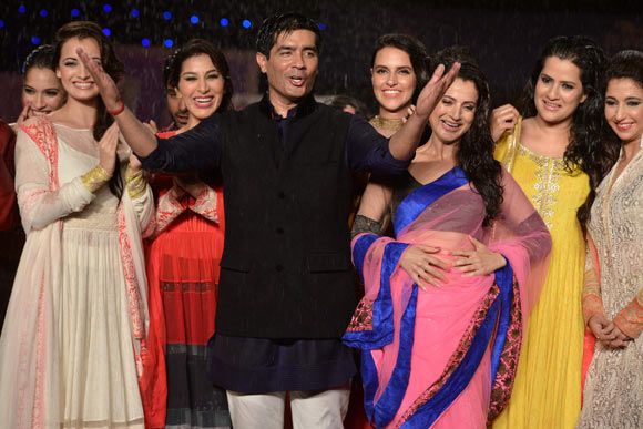 Manish Malhotra with his leading ladies