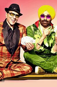 Dharmendra and Sunny Deol in Yamla Pagla Deewana 2