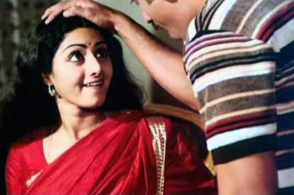 Sridevi in Sadma