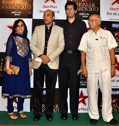 Sooraj Barjatya with family