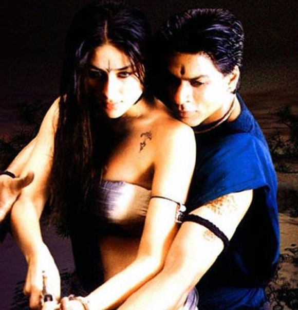 Kareena Kapoor and Shah Rukh Khan in Asoka