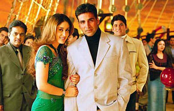 Kareena Kapoor and Akshay Kumar in Aitraaz