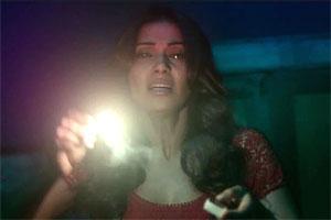 Bipasha Basu in Aatma