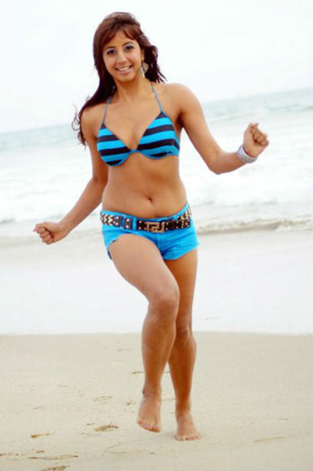 Anchor Anushree Sex - Meet the contestants of Bigg Boss Kannada - Rediff.com