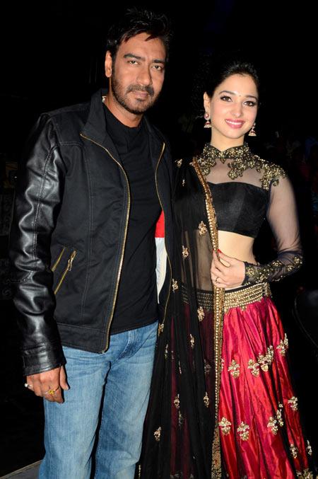 Ajay Devgn and Tamannah at the finale