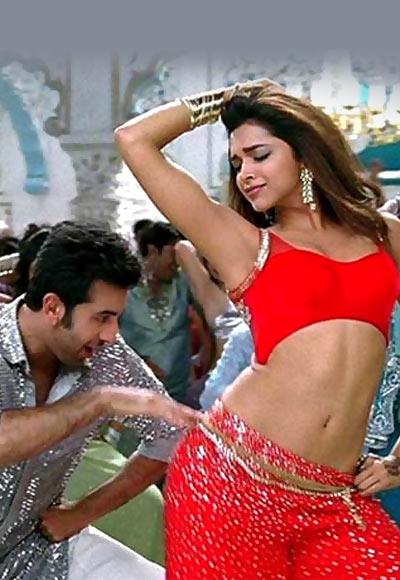 Deepika Padukone and Ranbir Kapoor in Yeh Jawaani Hai Deewani