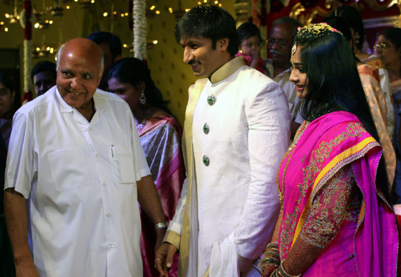 Ramoji Rao with Gopischand and Reshma