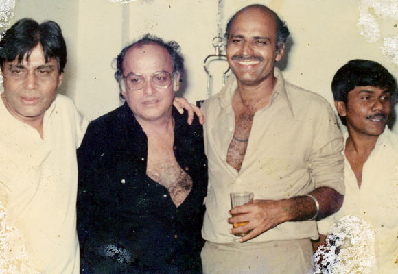 Rajendra Kumar, Mahesh Bhatt, Avtar Gill and Jagannath Sasane
