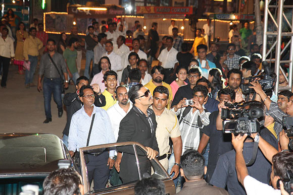 Akshay Kumar makes his entry during the trailer launch