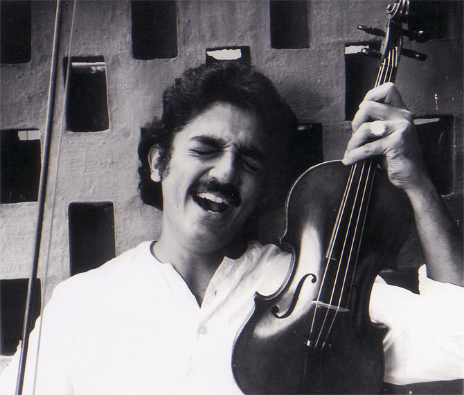 Kamal Haasan in Raja Paarvai