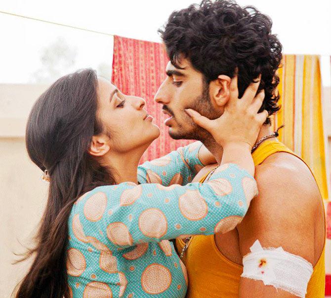 Parinneti Chopra and Arjun Kapoor in Ishaqzaade