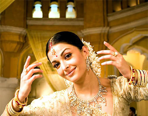 Aishwarya Rai Bachchan in Guru
