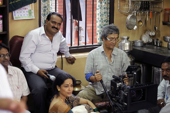 Vishwas Patil with cinematographer Binod Pradhan on the sets of Rajjo