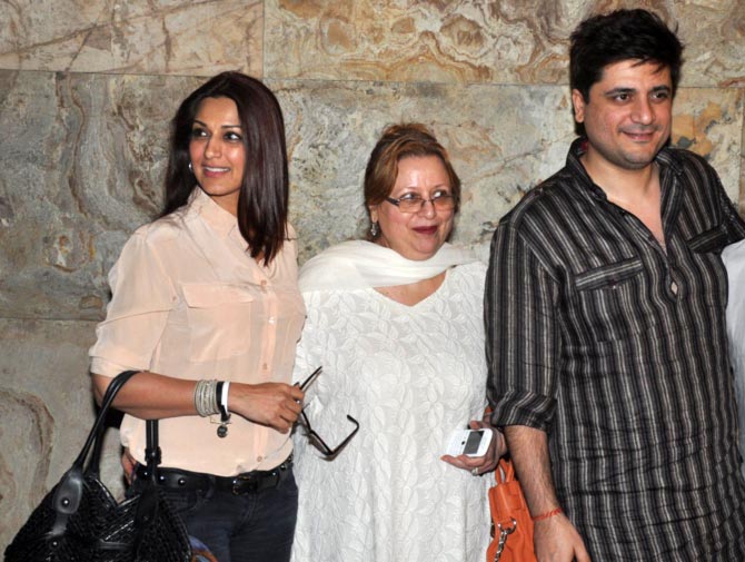 Sonali Bendre and Goldie Behl with 