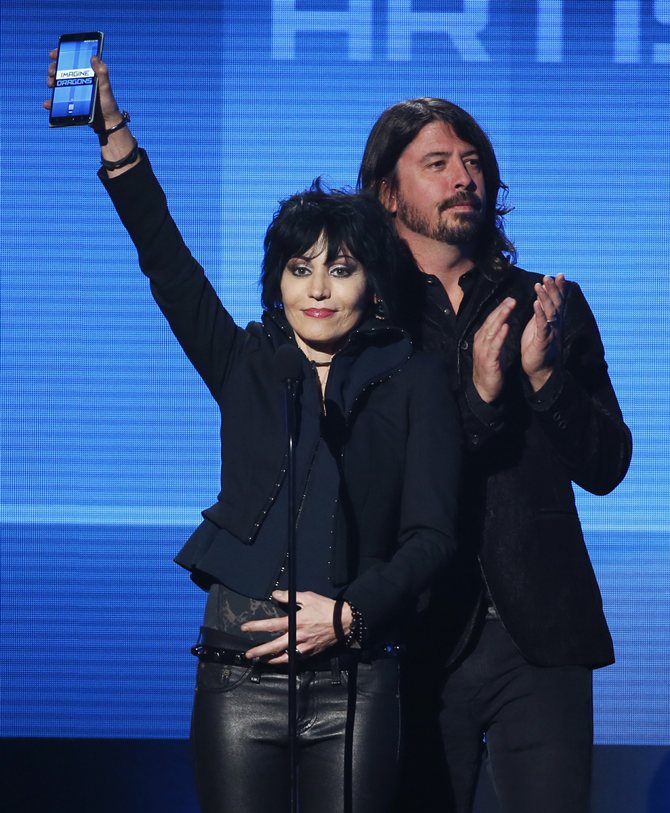 Joan Jett and Dave Grohl