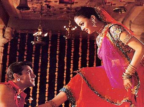 Salman Khan and Aishwarya Rai Bachchan in Hum Dil De Chuke Sanam