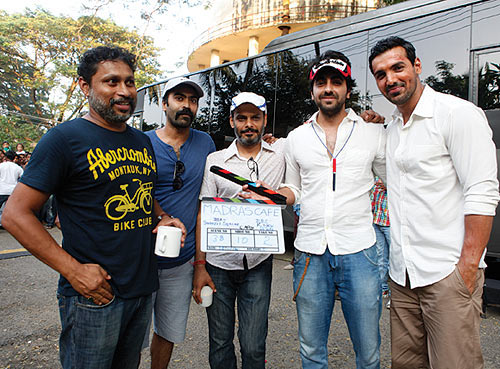 Ayushmann Khurrana along with Shoojit Sircar and John Abraham on the sets of Madras Cafe