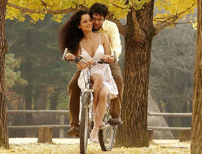 Kangna Ranaut and Emraan Hashmi in Gangster