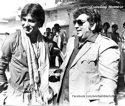 Amitabh Bachchan and Amjad Khan on the sets of Coolie