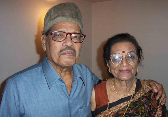 Manna Dey with wife Sulochana