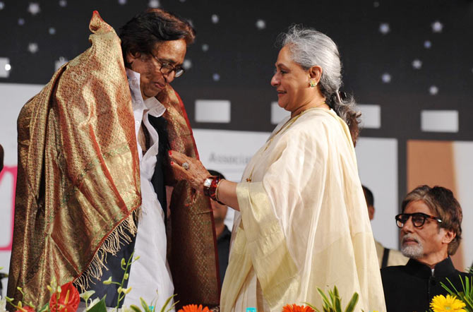 Hridaynath Mangeshkar and Jaya Bachchan