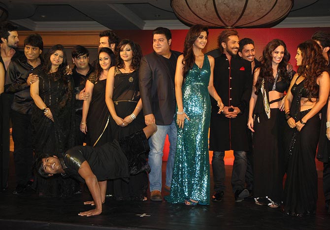 Shilpa Shetty, Sajid Khan, Terrence Lewis with all the contestant of Nach Baliye 6