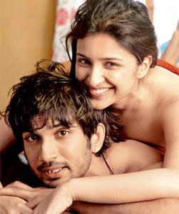 Parineeti Chopra and Sushant Singh Rajput in Shuddh Desi Romance