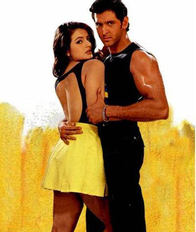 Ameesha Patel and Hrithik Roshan in Aap Mujhe Achche Lagne Lage 